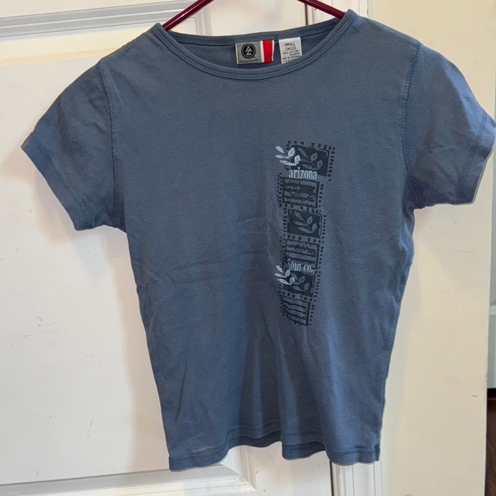 Arizona Jean Company Blue Short Sleeve Tee Small